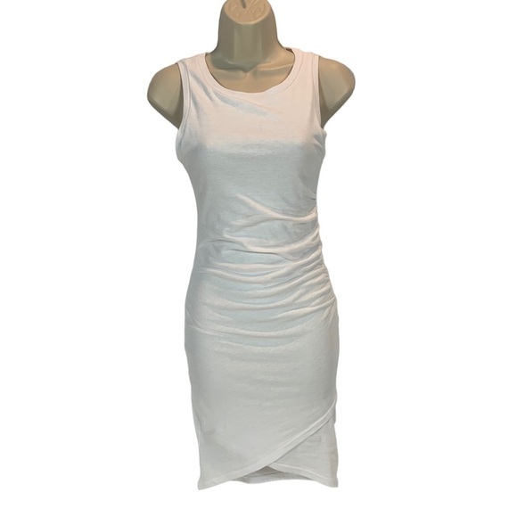 Treasure & Bond Sleeveless Sheath Dress with Side Rouching - White - size XXS - Picture 1 of 6